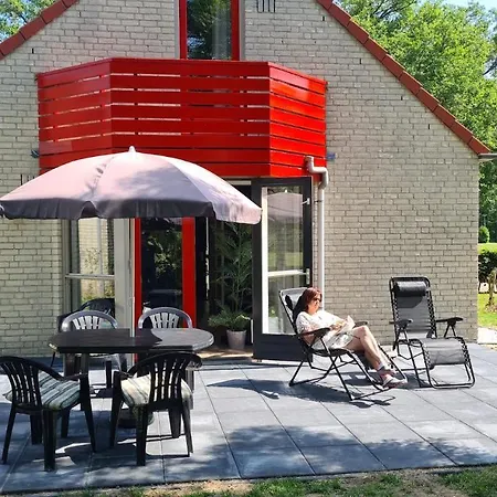 Holiday home Ruim Aan Bij Nijmegen Gelderland