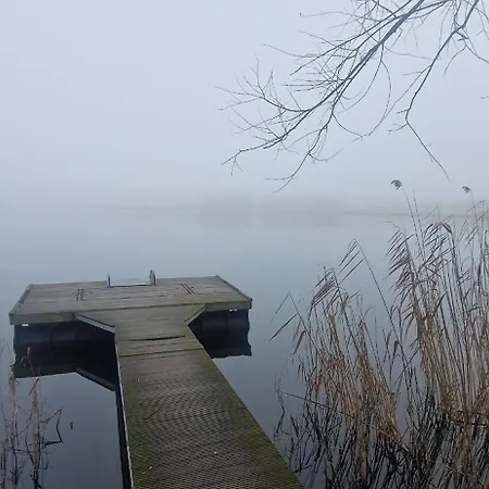Lakefront Gelderland Bbq & Tuin 6pers Holiday home *