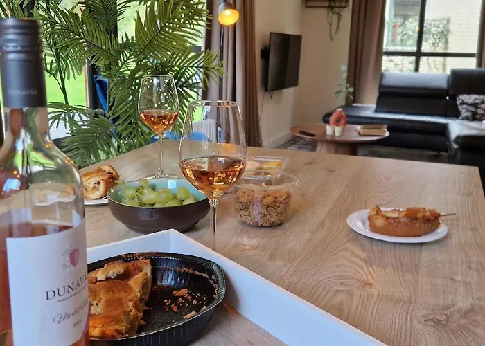 Hébergement de vacances Lakefront Gelderland Bbq & Tuin 6pers Ewijk