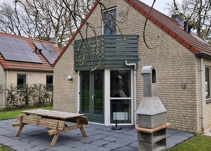 Lakefront Gelderland Bbq & Tuin 6pers Semesterbostad Ewijk